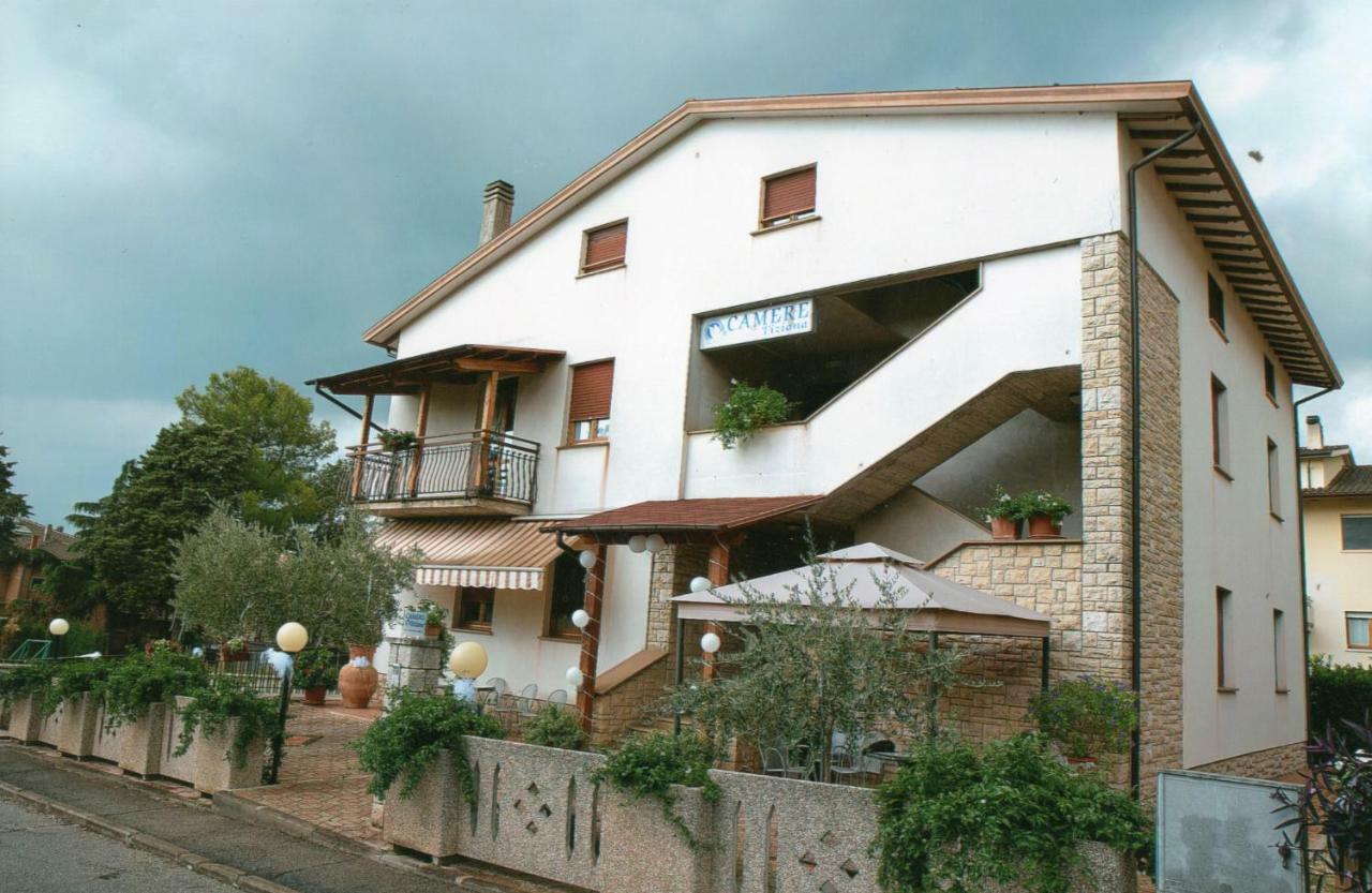 Camere Tiziana Assisi Exterior foto